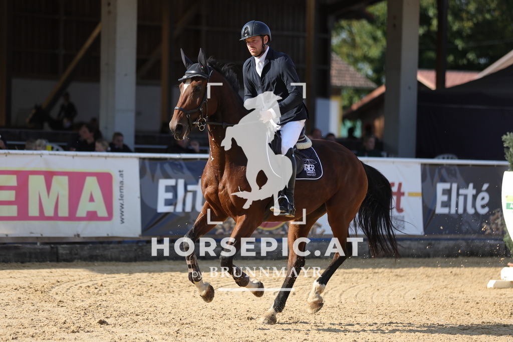 0P6A7974 | Willkommen bei Brunnmayr - Design & Fotografie – Ihrem Spezialisten für Reitturniere und Pferdeveranstaltungen in Oberösterreich, Salzburg und Bayern! Seit über 17 Jahren sind wir leidenschaftlich dabei.