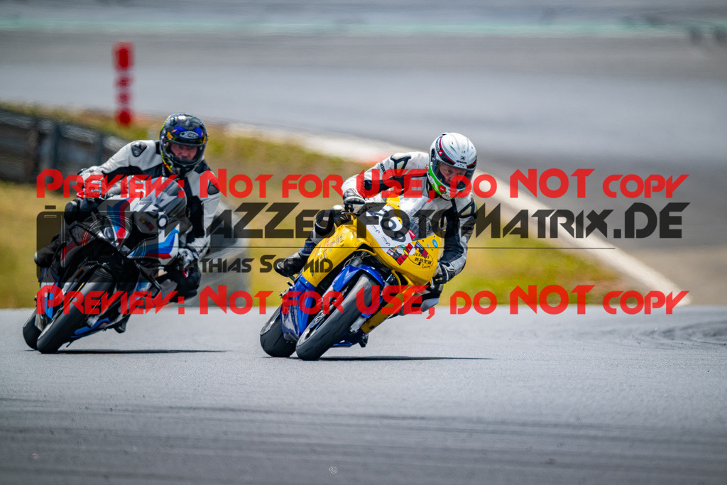 MaZZes_FotoMatrix_230719_4714 | ROT