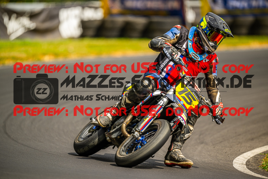 MaZZes_FotoMatrix_230701_9426 | UE40