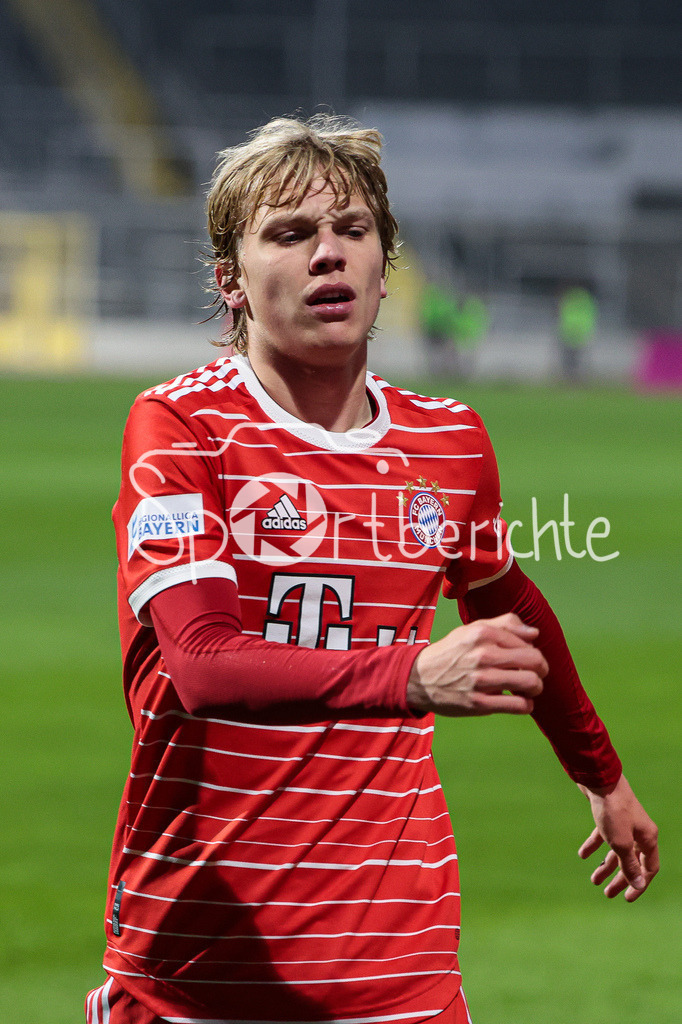 FC Bayern Amateure - 1. FC Schweinfurt | Frans KRAETZIG (FCB #29) in Aktion