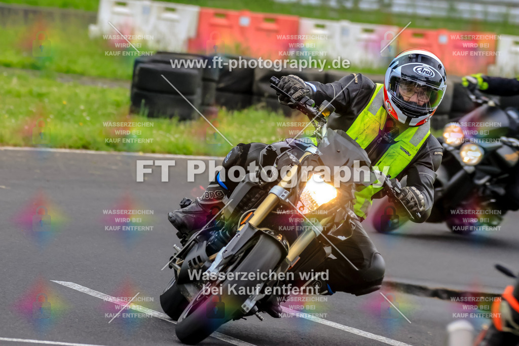 VBK-6589 | Hier findet Ihr Bilder von Touristenfahrten auf der Nürburgring Nordschleife oder von anderen Veranstaltungen die ich besucht habe. Viel Spass beim Durch Schauen 