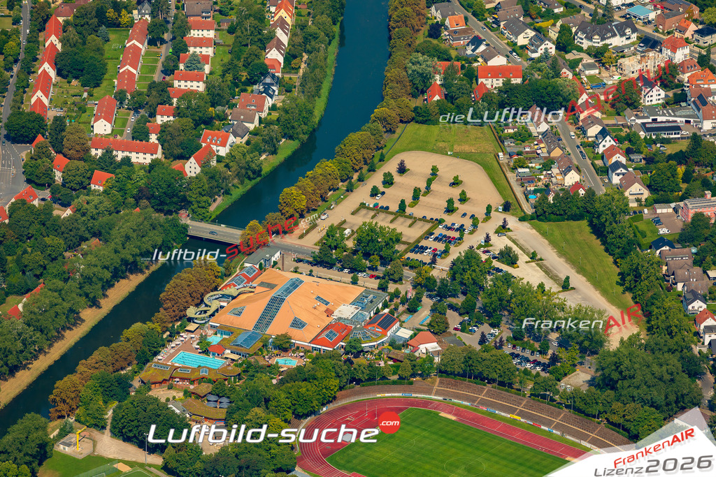 Friedenstal Wellness Herford Bild- Das Luftbild wurde 2025 vom UL-Flugzeug heraus erstellt ( keine Drohne bzw. Drohnenaufnahme ) - Hochauflösende Luftaufnahme -Nicht vergleichbar mit Google Maps oder Satelittenbilder- Die Geschenkidee !Mit Lizenz und Bildrechte bestellbar - CC