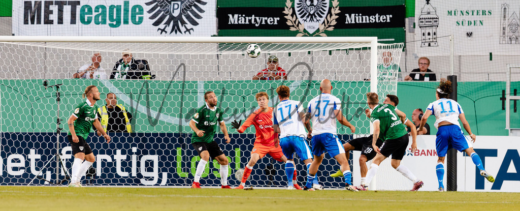 DFB-Pokal 2025/2026, 1. Runde: SC Preußen Münster - Hertha BSC Berlin | Münster, 18.08.2025: DFB-Pokal 2025/2026, 1. Runde, SC Preußen Münster gegen Hertha BSC Berlin im LVM-Preußenstadion in Münster.(Foto: sportfotografie.ms | Markus Paletta) - Realisiert mit Pictrs.com