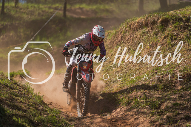 JHF.ECHT.4h.Samstag1698 | jennyhubatsch-endurofotografie