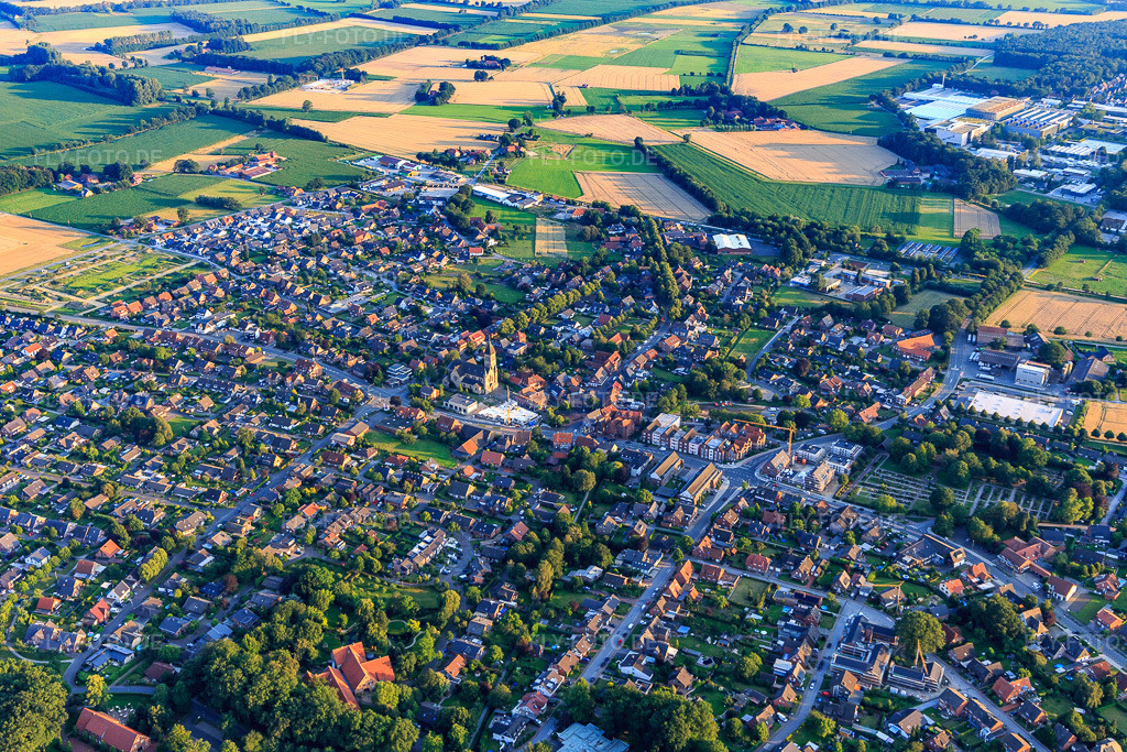 Luftbild: Stadtübersicht aus Norden im Ortsteil Lette in Coesfeld im Bundesland Nordrhein-Westfalen in Deutschland. Foto: IMG_008107.jpg vom 13.07.2020 durch Werner Riehm/FLY-FOTO.de