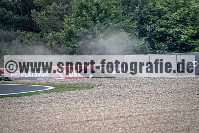 pube0156 | Professionelle Fotos von Sportveranstaltungen, aber auch Hochzeiten und anderen Events. - Realisiert mit Pictrs.com