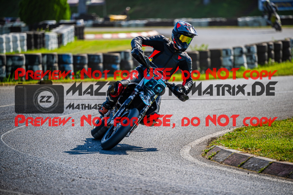 MaZZes_FotoMatrix_230916_5684 | S4