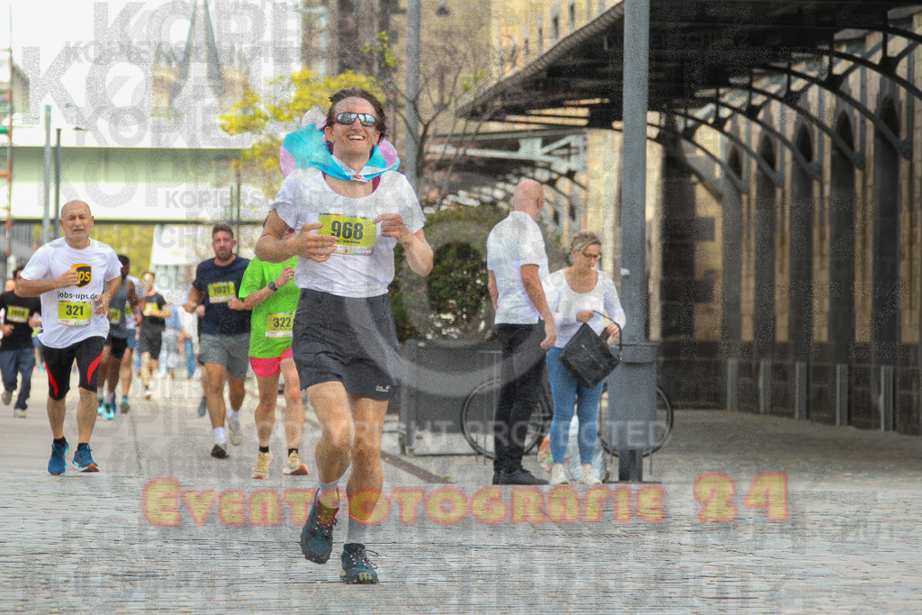 250920_1325_EV4_5464 | Sportfotografie im Rhein-Sieg Kreis, Köln, Bonn, NRW, Rheinland Pfalz, Hessen, etc. Unser Tätigkeitsfeld umfasst den Laufsport vom Volkslauf über den Marathon, Duathlon, Triathon bis zum Ultralauf wie Kölnpfad Ultra oder Schindertrail.
