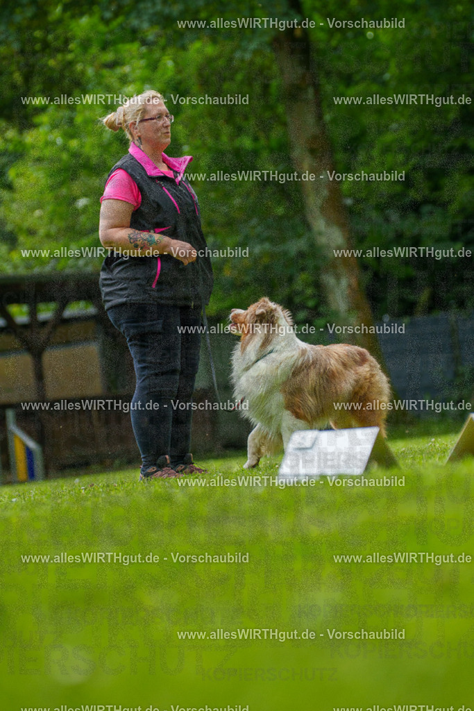 @allesWIRTHgut_Tierfotografie - www.allesWIRTHgut.de - 7R505080 | Professionelle Tierfotografie in Mönchengladbach von Daniel Wirth (allesWIRTHgut). Liebevolle & natürliche Bilder von Hunden & Katzen für unvergessliche Erinnerungen.