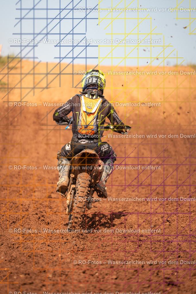 Wolfshausen 4 Lauf -1196 | Sportfotografie von RO-Fotos: Motorsport, Motocross, Enduro, Laufveranstaltungen und Triathlon. Professionelle Fotos von Sportlern und Events. - Realisiert mit Pictrs.com