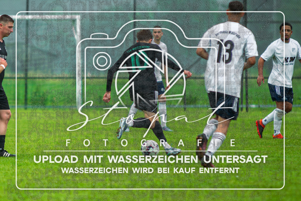 Final Kreispokal HK - Germania Walsrode vs. TSV Wietzendorf | Moritz Erfurt (TSV Wietzendorf #10); Finale Kreispokal HK - Germania Walsrode vs. TSV Wietzendorf am 07.06.2026 in Sportplatz Alter Schulweg, Schülern - Realisiert mit Pictrs.com
