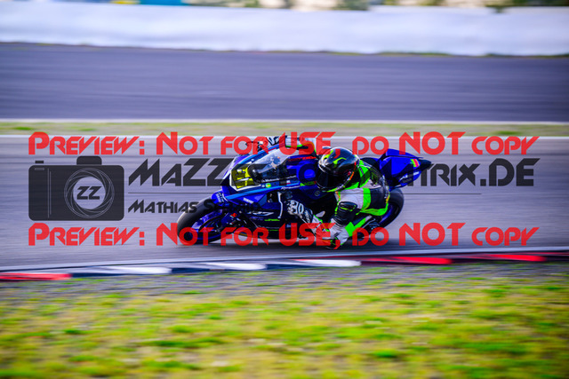 MaZZes_FotoMatrix_240901_6021986_3256 | R7