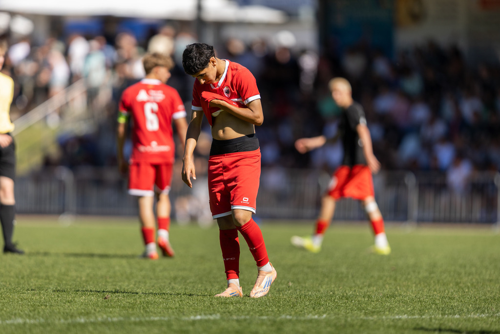 Fußball I Männer I 40. Pfingscup Hollage I 13396 | realhellocedii - Realisiert mit Pictrs.com