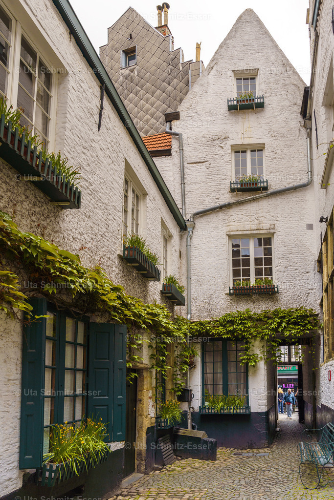 Antwerpen-Altstadt-03 | CEUS Design - Realisiert mit Pictrs.com