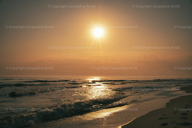 Sonnenuntergang_Meer | Fotografie Photography Dresden Photoshooting  Fotoshooting Fotografin Dresdencity Bilder  Foto Dresdenvideos Kalender Postkarten Bilderdownload Portrait Hochzeitsfotografie Familienfotos Bewerbungsbilder Studiofotografie Fotograf Dresdenbilder Business - Realisiert mit Pictrs.com