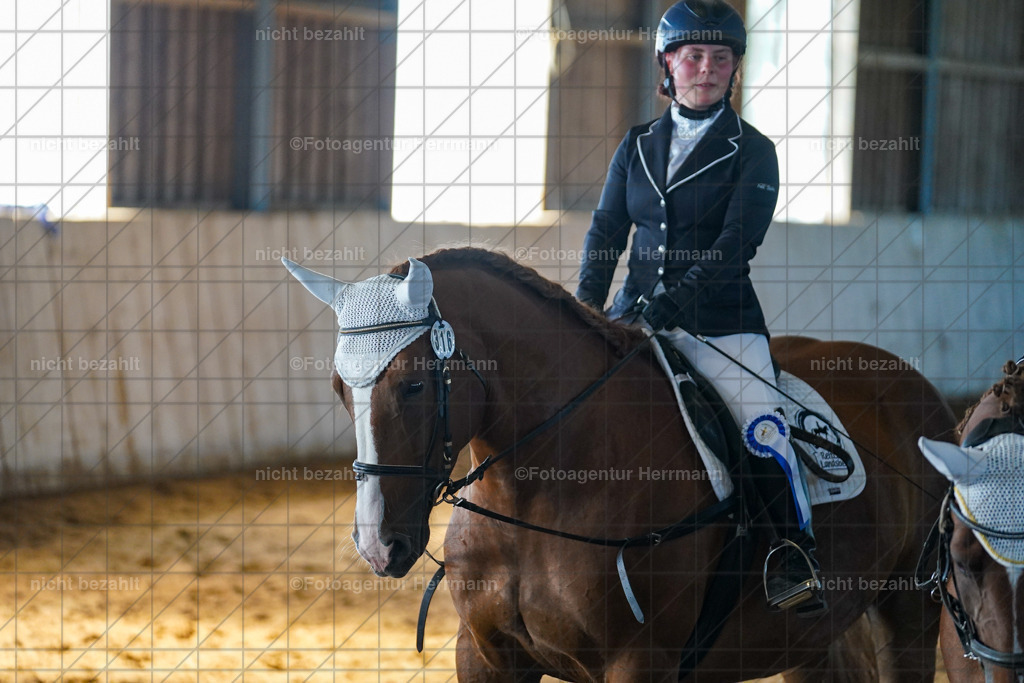 20230916-FAH08567 | Landsberg am Lech 2023, Turnierbildern, Turnierbilder Bayern, Reitsportfotograf, Pferdefotograf Bayern, Turnierfotos Landsberg, Fotoagentur Herrmann, Turnierfotografen Bayern