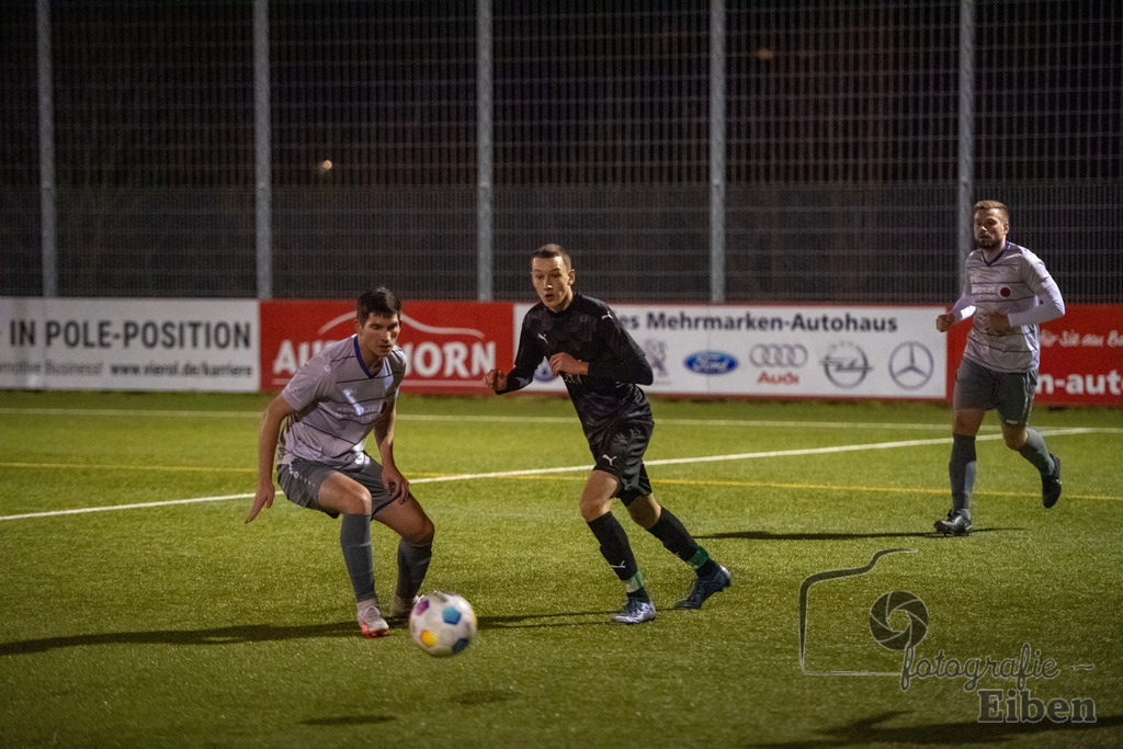 FC Rastede-TuS Eversten | FC Rastede (blau)-TuS Eversten (schwarz) am 26.01.2024; in Rastede (Sportanlage Köttersweg), Photo: Philip Eiben 2023 - Realisiert mit Pictrs.com