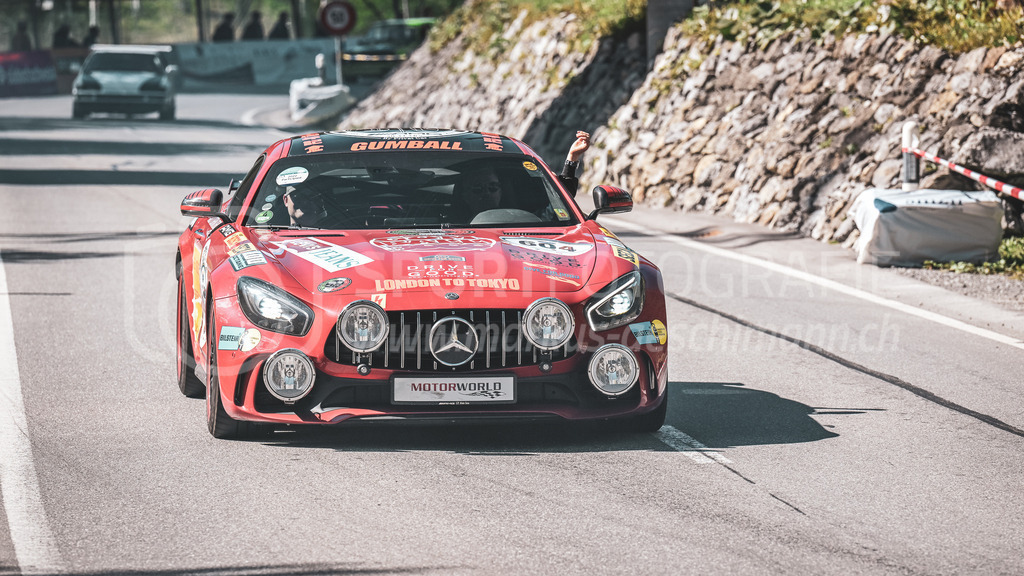 19. Arosa ClassicCar 2023 - 2. September 2023 | 19. Arosa ClassicCar 2023
Arosa, Schweiz
Baer Christoph aus Zürich mit der Startnummer 604 in einem Mercedes-AMG GT RS Rote Sau 1 Of 5, Jahrgang 2018, in der Klasse Demonstration.
@arosaclassiccar, @arosa.official, #arosaclassiccar, #arosa, #76curves, #classiccar
Bild: Sportfotografie Markus Aeschimann | www.markus-aeschimann.ch - Realisiert mit Pictrs.com