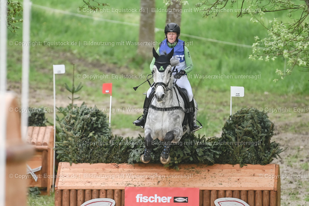20230513_CCI4_Gelände_0408 | equistock