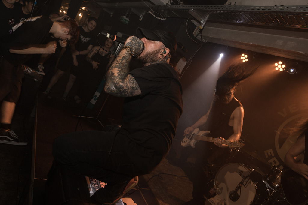 057A3338 | thismomentpictures - Realisiert mit Pictrs.com