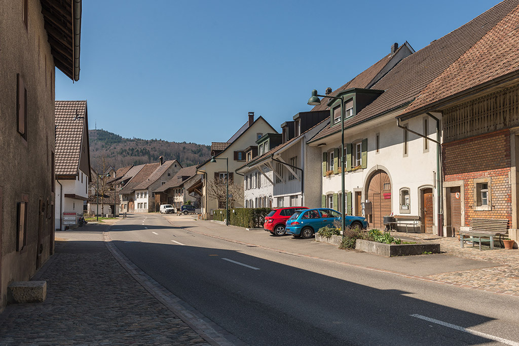 Alter Dorfkern | in Ziefen, Baselland, Schweiz. - Realisiert mit Pictrs.com