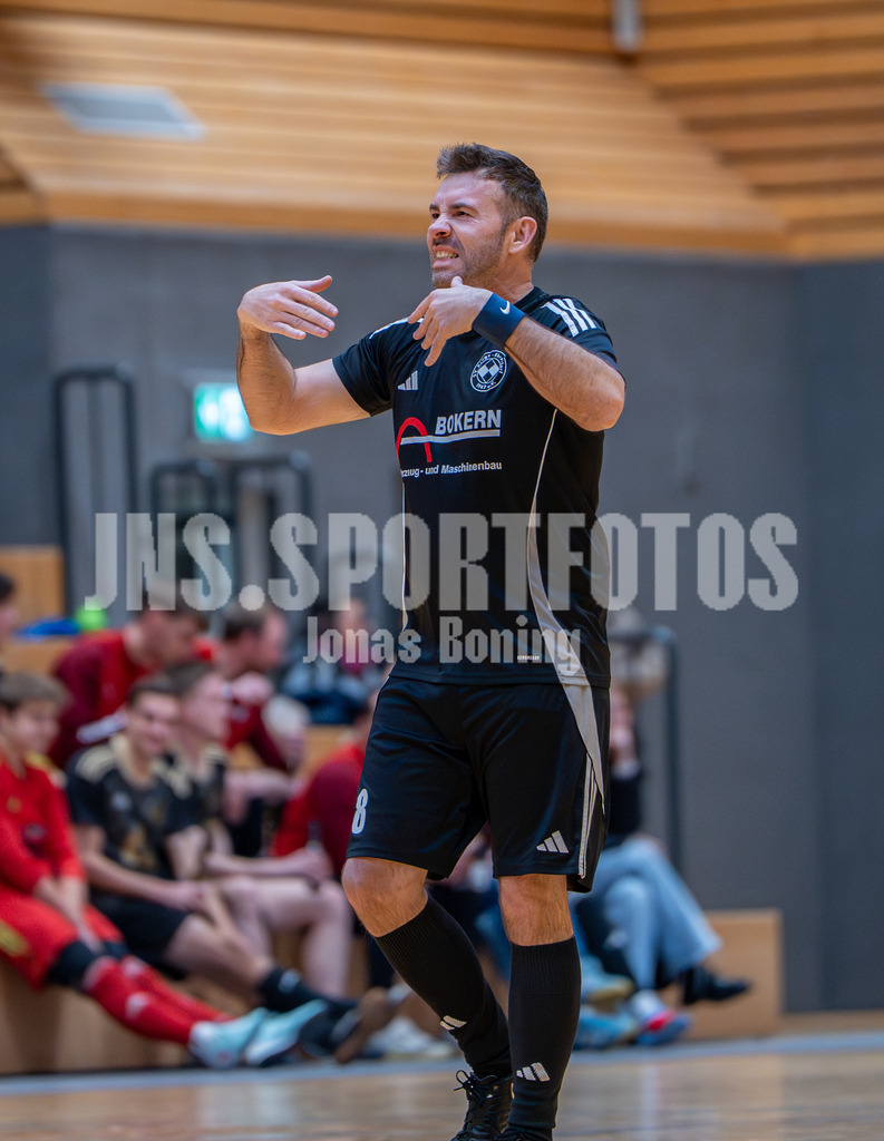 Sportler gegen Hunger I 3. Herren TuS Lutten I 1339 | jns.sportfotos - Realisiert mit Pictrs.com