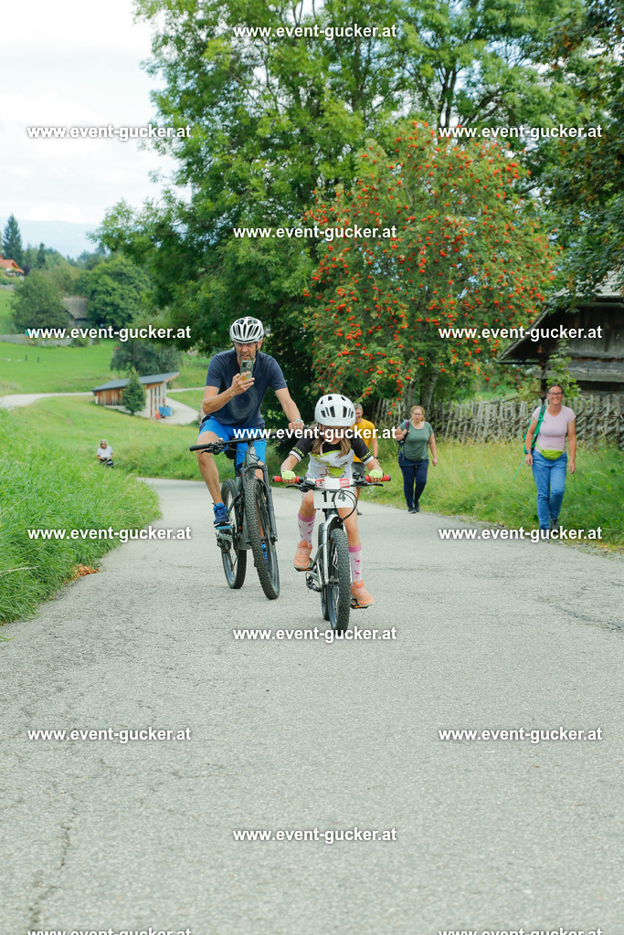 _J2A5172 | Sportfoto event-gucker Herbert Scherer