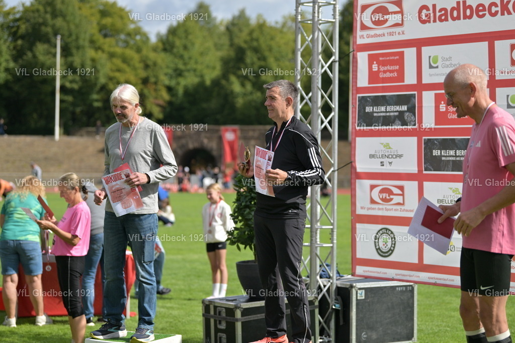 2026-08-23_Sparkassenlauf_Siegerehr_KH_00037 | Die Fotografen - Realisiert mit Pictrs.com