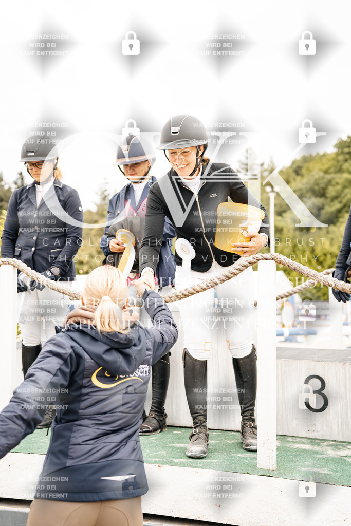 CK703832 | Turnierfotografie Pferdefotografie Trier Rheinland-Pfalz Pferdesport Reitsport Tierfotografie Sportfotografie Pferdevideo Pferdevideografie Equestrianvideography equestrianphotography  - Realisiert mit Pictrs.com