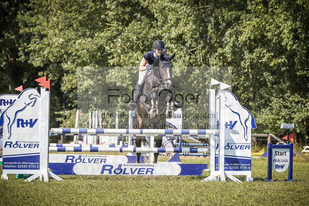 DOS_1231 | Entdecke hochwertige Reitturnierfotos von Foto Oger. Professionell, emotional und authentisch – jetzt Lieblingsmomente im Shop bestellen.Deutschlandweite Turnierfotografie. - Realisiert mit Pictrs.com