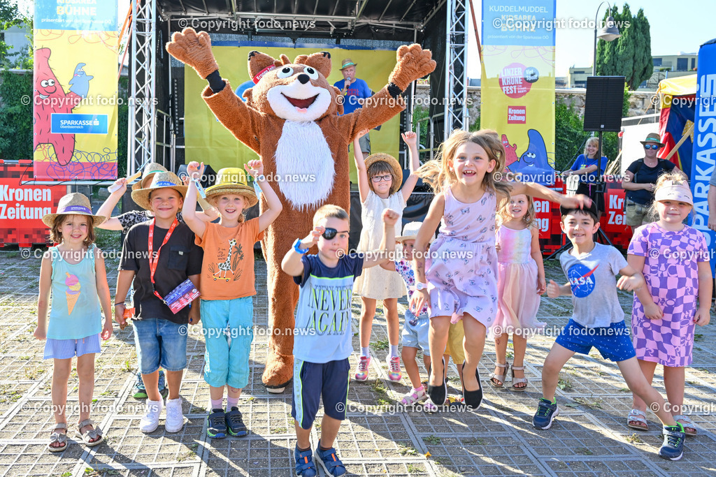 Linzer Kronefest 2023_ 19.08.2023-66 | 19.08.2023, Linzer Kronefest 2023, AUT, im Bild Linzer Kronefest 2023, Kids Area

Lesefuchs