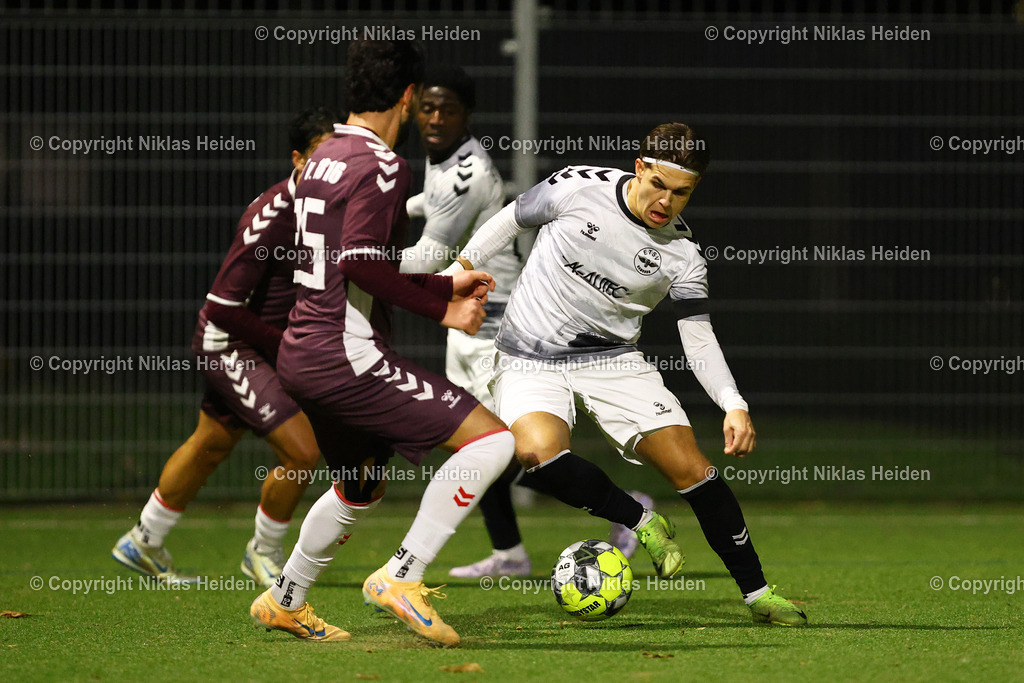NH_HT16_ETSVHamburg_OberligaHamburg_25032026 | #9 Nick Selutin (ETSV Hamburg)Fußball I Herren I Gamesright Oberliga Hamburg I Saison 2025-2026  I 22. Spieltag I HT 16 - ETSV Hamburg I 25.03.2026 I Sportplatz Legienstraße