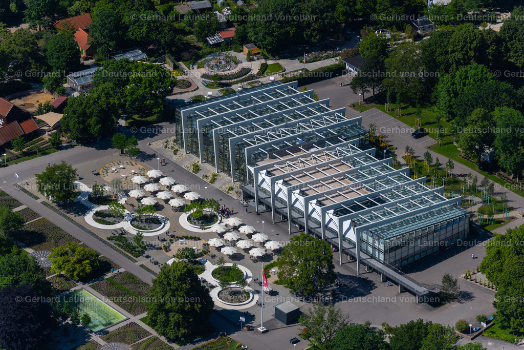 4045844 | ERFURT 14.06.2021 Wüsten- und Urwaldhaus " Danakil " im egapark im Ortsteil Hochheim in Erfurt im Bundesland Thüringen, Deutschland. Weiterführende Informationen bei: Bundesgartenschau Erfurt 2021 gemeinnützige GmbH,  Erfurter Garten- und Ausstellungs gemeinnützige GmbH,  Riedel Bau GmbH &amp; Co. KG,  SWE Stadtwerke Erfurt GmbH,  henchion+reuter. // Wuesten- and Urwaldhaus " Danakil " in egapark in the district Hochheim in Erfurt in the state Thuringia, Germany. Further information at: Bundesgartenschau Erfurt 2021 gemeinnuetzige GmbH,  Erfurter Garten- und Ausstellungs gemeinnuetzige GmbH,  Riedel Bau GmbH &amp; Co. KG,  SWE Stadtwerke Erfurt GmbH,  henchion+reuter. Foto: Gerhard Launer