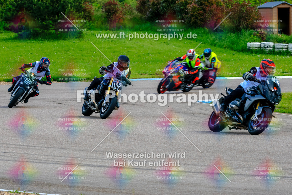 MotoTeam-9190 | Hier findet Ihr Bilder von Touristenfahrten auf der Nürburgring Nordschleife oder von anderen Veranstaltungen die ich besucht habe. Viel Spass beim Durch Schauen 