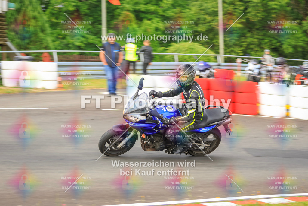 _DSK2048 | Hier findet Ihr Bilder von Touristenfahrten auf der Nürburgring Nordschleife oder von anderen Veranstaltungen die ich besucht habe. Viel Spass beim Durch Schauen 