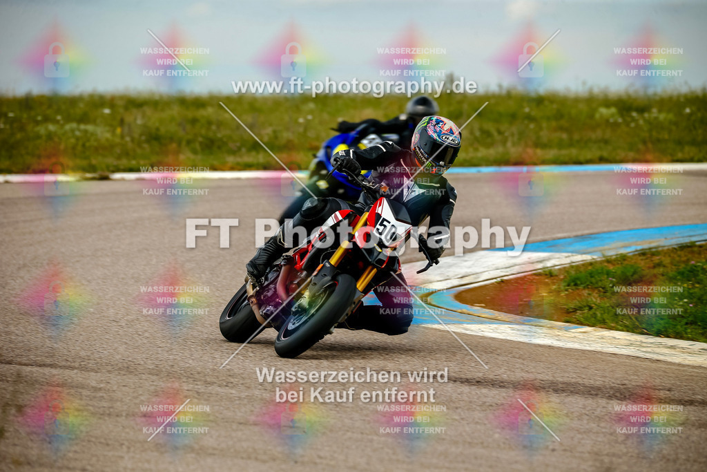 Chambley Juli-2614 | Hier findet Ihr Bilder von Touristenfahrten auf der Nürburgring Nordschleife oder von anderen Veranstaltungen die ich besucht habe. Viel Spass beim Durch Schauen 