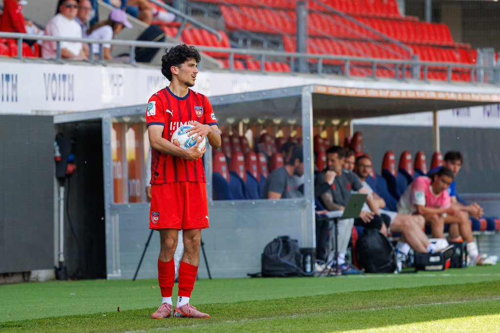 20260503-U19_FCH-LEV_122 | 1.FC Heidenheim 1846 vs. Bayer 04 Leverkusen, Fußball, U19, A-Junioren, NWL, U19-DFB-Nachwuchsliga, 2025/2026, Achtelfinale, 03.05.2026 in Heidenheim, Voith Arena(Foto: Michael Bulling) - Realisiert mit Pictrs.com