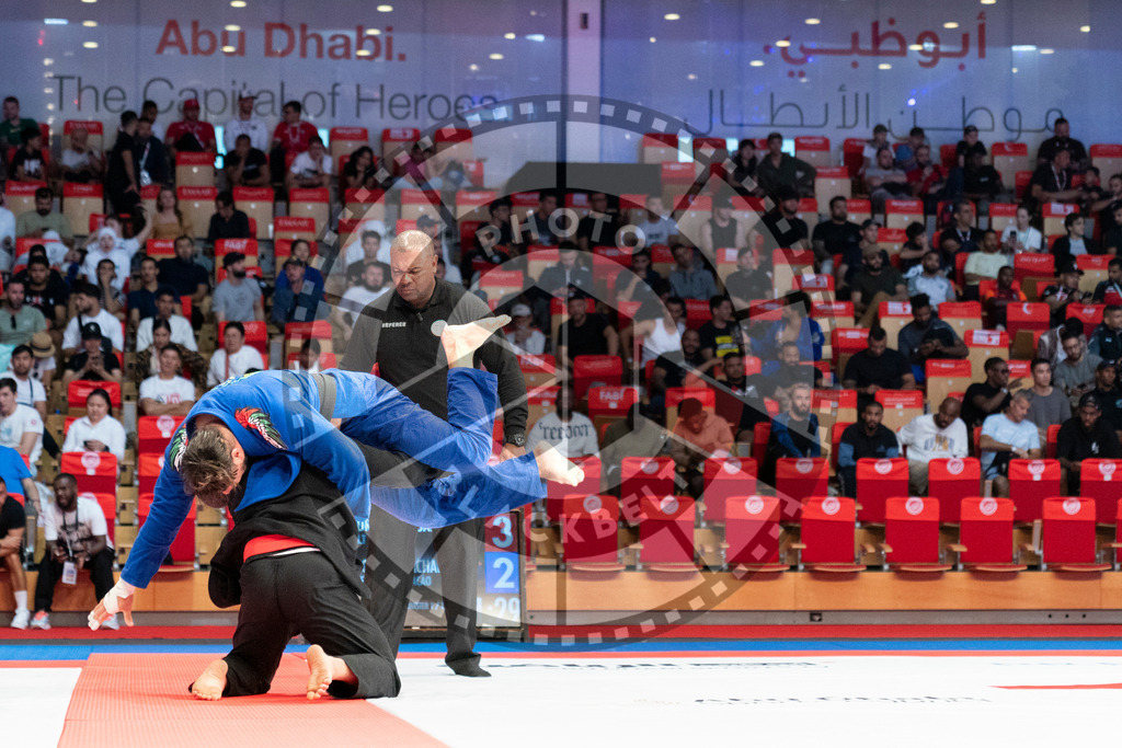 20231106PBB2033 | Fighters compete during the AJP World Master Championship in the Mubadala Arena in Abu Dhabi, Arab United Emirates, on November 6, 2023.