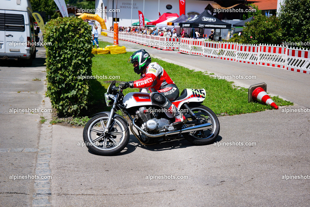 P1036928-2 | Erleben Sie atemberaubende, hochqualitative Fotos Ihrer Fahrt entlang der malerischen Alpenstraßen. Besuchen Sie alpineshots.com, um professionelle Aufnahmen Ihrer unvergesslichen Reise zu finden und zu kaufen - Realisiert mit Pictrs.com