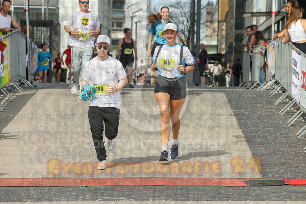 250920_1346_EX1_6620 | Sportfotografie im Rhein-Sieg Kreis, Köln, Bonn, NRW, Rheinland Pfalz, Hessen, etc. Unser Tätigkeitsfeld umfasst den Laufsport vom Volkslauf über den Marathon, Duathlon, Triathon bis zum Ultralauf wie Kölnpfad Ultra oder Schindertrail.