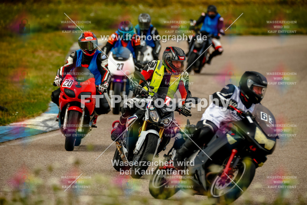 Chambley Juli-0873 | Hier findet Ihr Bilder von Touristenfahrten auf der Nürburgring Nordschleife oder von anderen Veranstaltungen die ich besucht habe. Viel Spass beim Durch Schauen 