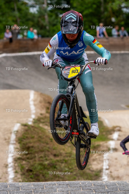 BayBMX2026-06554 | Fotogalerie von Thomas Dettweiler mit Eventbildern und lizenzfreien Fotos. Perfekt als Wandbild, für Büro, Website oder private Nutzung. - Realisiert mit Pictrs.com