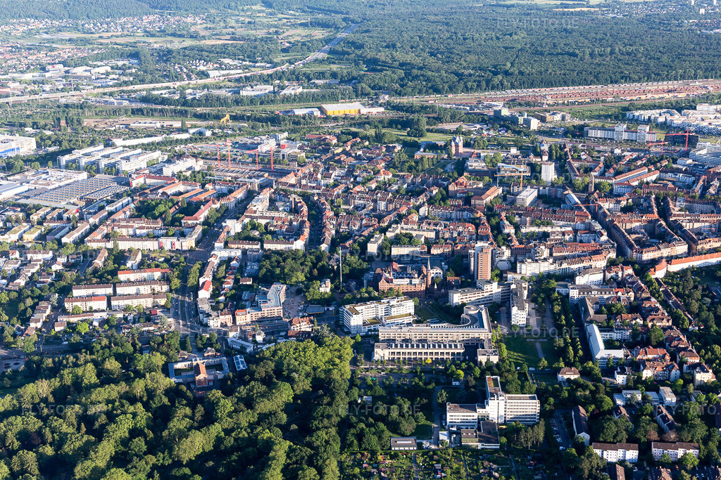 Luftbild: Max-Rubner Institut im Ortsteil Oststadt in Karlsruhe im Bundesland Baden-Württemberg in Deutschland. Foto: IMG_115183.jpg vom 13.06.2019 durch Werner Riehm/FLY-FOTO.de