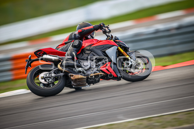 0007-250723NR-022_7 | Deine Full-Service-Agentur für ✔️Videoproduktionen und ✔️Motorsportfotografie Jetzt Angebot anfragen!