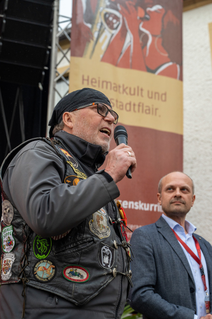 DS8_1084-70002-2026-0077 | Snap.OWL - Dein Auftritt. Meine Kamera. - Realisiert mit Pictrs.com