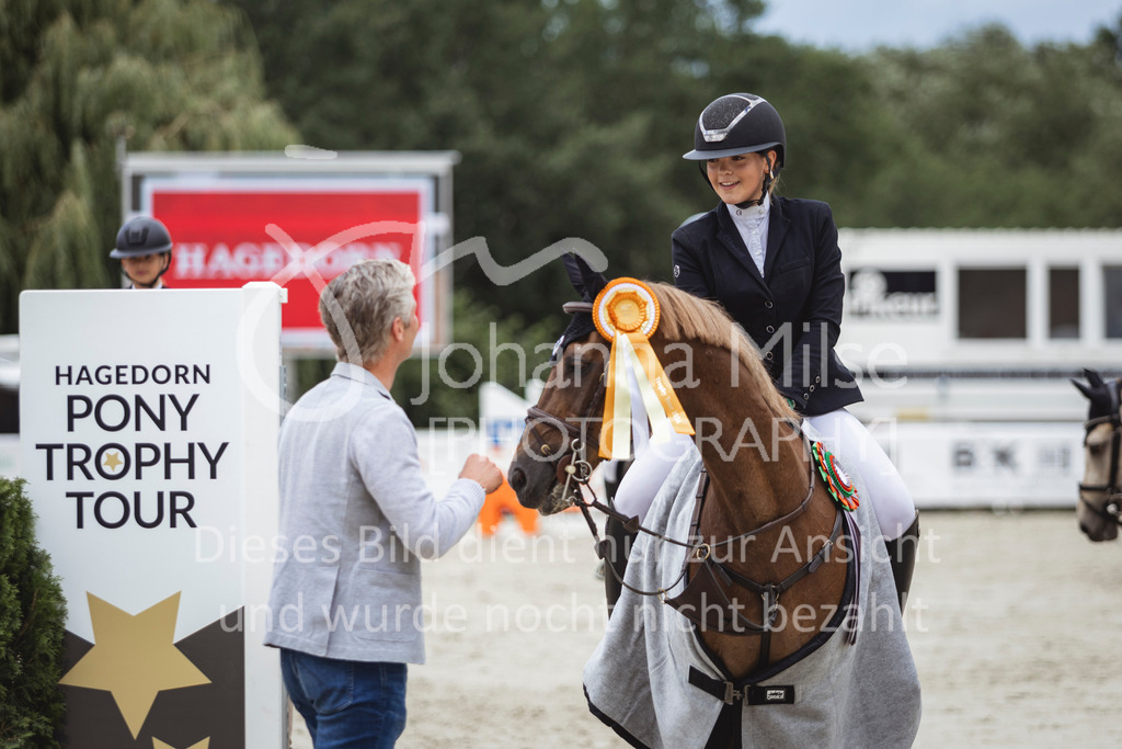 240713_BHO_PonyTrophy-415 | Deine schönsten Turniermomente als professionelle Fotos! Entdecke hochwertige Pferdesport-Fotografie im Online-Shop. Jetzt Fotos finden & bestellen!