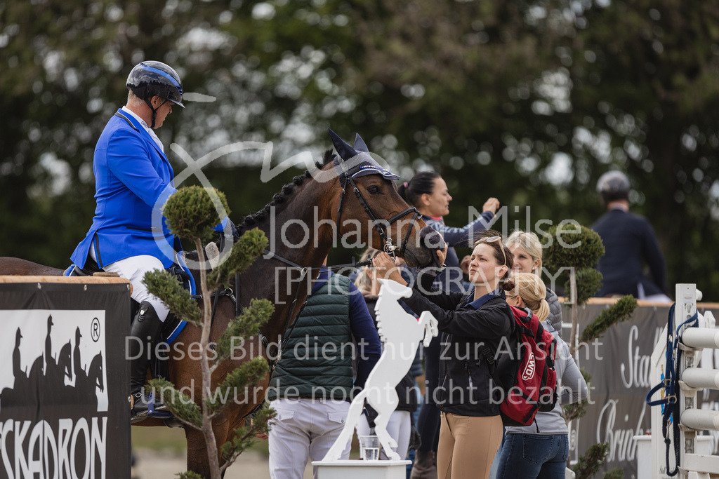 230520_MayDays_S1-Spr_Amateure-725 | Deine schönsten Turniermomente als professionelle Fotos! Entdecke hochwertige Pferdesport-Fotografie im Online-Shop. Jetzt Fotos finden & bestellen!