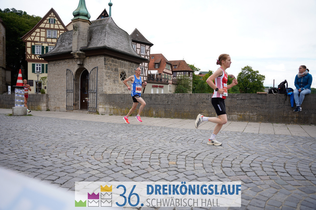 VR Bank Hauptlauf 10km | 3königslauf 2022 VR Bank Hauptlauf - Realisiert mit Pictrs.com