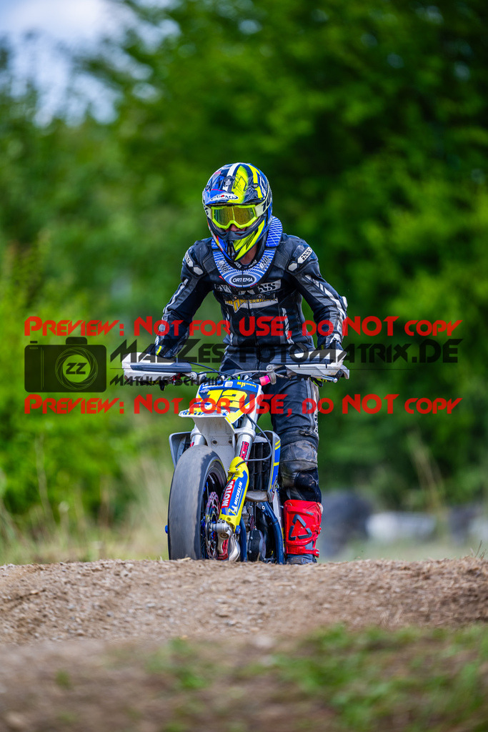 MaZZes_Fotomatrix_240713_6007705_9272 | ROOKIES
