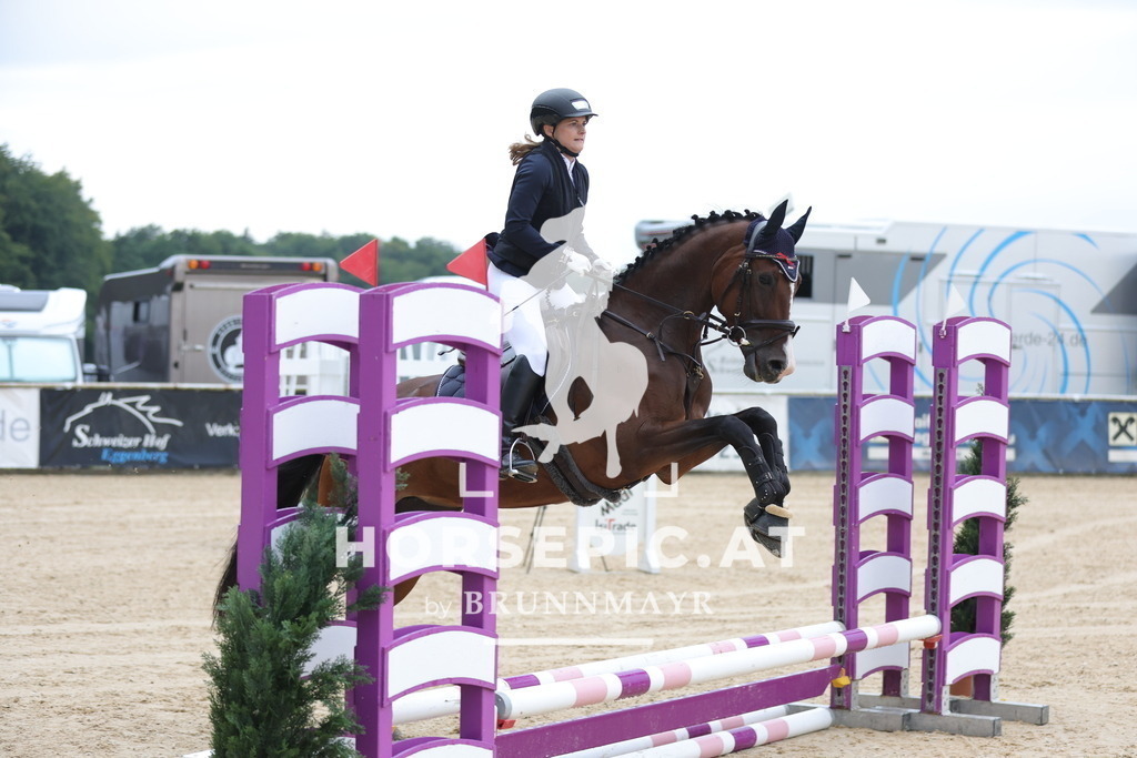 0P6A6872 | Willkommen bei Brunnmayr - Design & Fotografie – Ihrem Spezialisten für Reitturniere und Pferdeveranstaltungen in Oberösterreich, Salzburg und Bayern! Seit über 17 Jahren sind wir leidenschaftlich dabei.